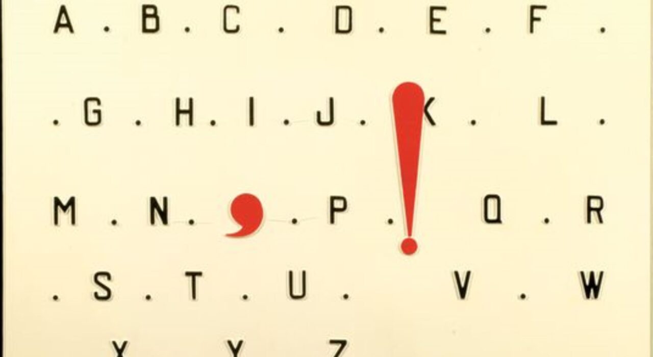 Imagem: Comma & exclamation mark (Marcel Broodthaers, 1970)